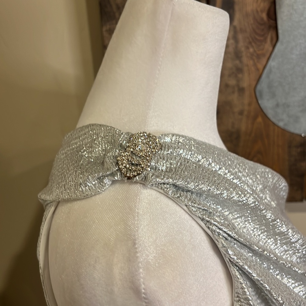 Betsy & Adam nwot - Picture 5 of 11